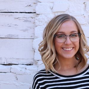 Meet your Posher, Kenzie